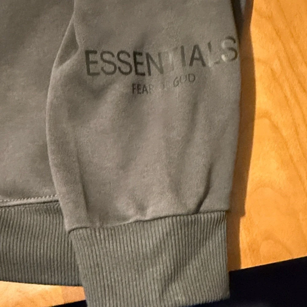 Fear of God Essentials Charcoal Hoodie - Picture 5 of 10